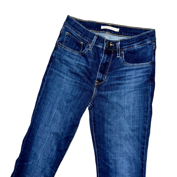 Levi’s 724 High Rise Straight Dark Wash Raw Hem Jeans Women's 4/27 - Picture 3 of 7